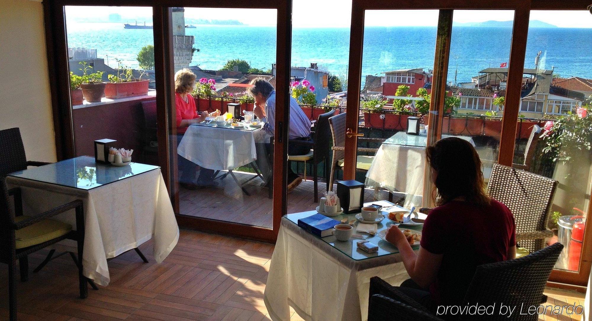 Naz Wooden House Inn Isztambul Kültér fotó